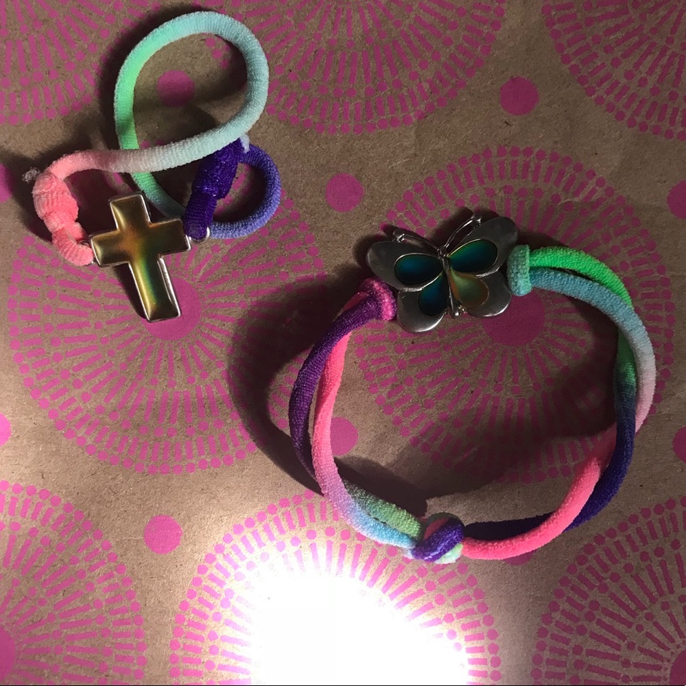 Bracelets - Picture 6 of 8